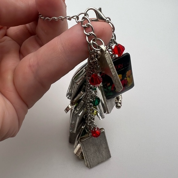 Broadway Playbill Broadway charm bracelet - Picture 4 of 4